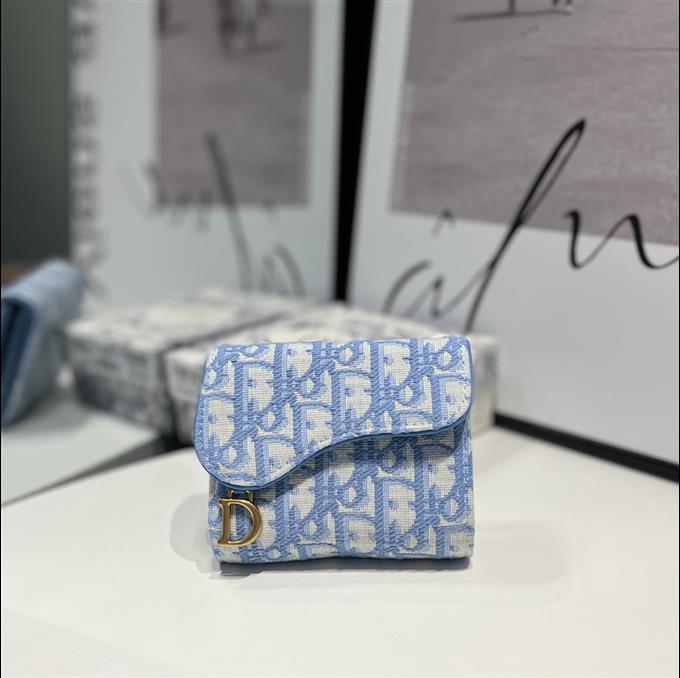 2025228Y 210P182141971